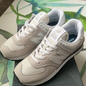 New Balance 574 Core 6.5 Nimbus cloud in white neutrals NB